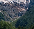 Водопад с массива Джугутурлючат.